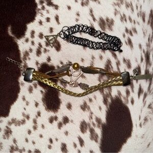 Harry Potter necklace and bracelet